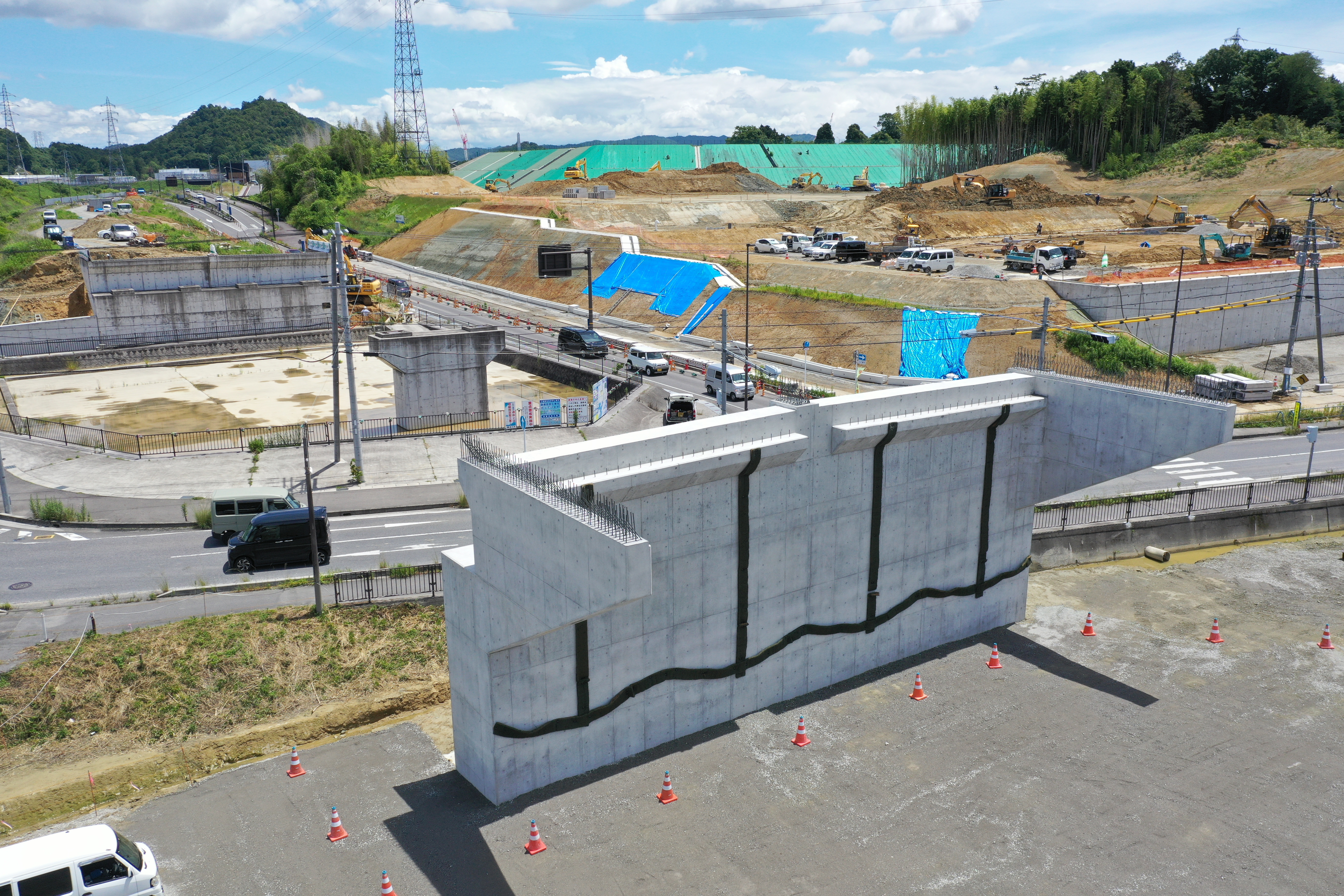画像：栗東水口道路三ツ池高架橋A2橋台他工事